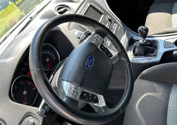Ford Mondeo cena 26999 przebieg: 281434, rok produkcji 2011 z Wrocław małe 154